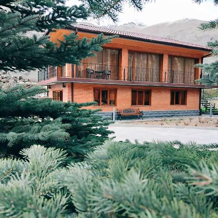Vardisubani Villa Kazbegi Dış mekan fotoğraf