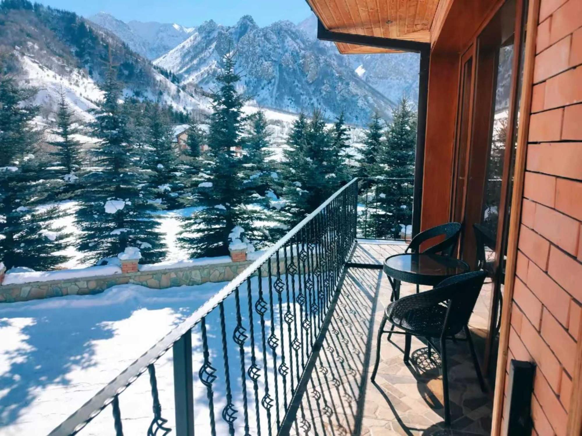 Vardisubani Villa Kazbegi Dış mekan fotoğraf